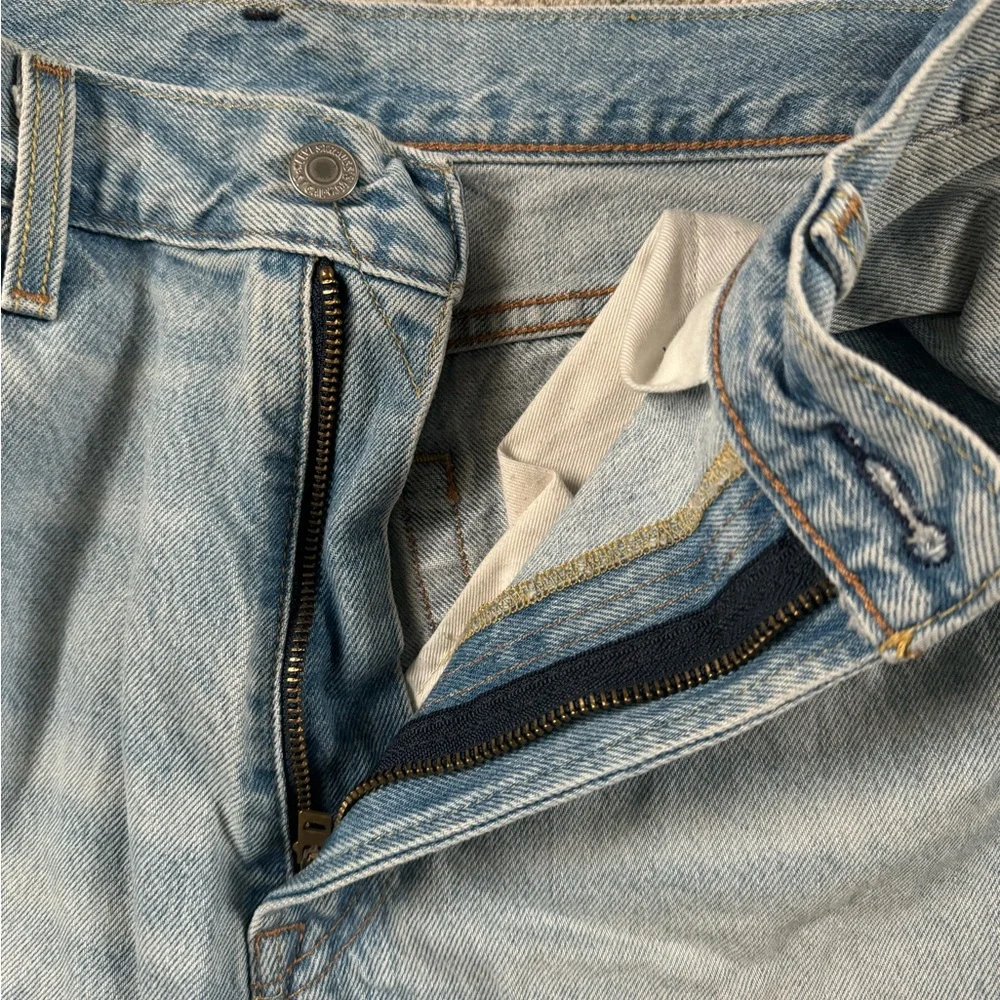 Levi’s 511 Jeans - Picture 2 of 5